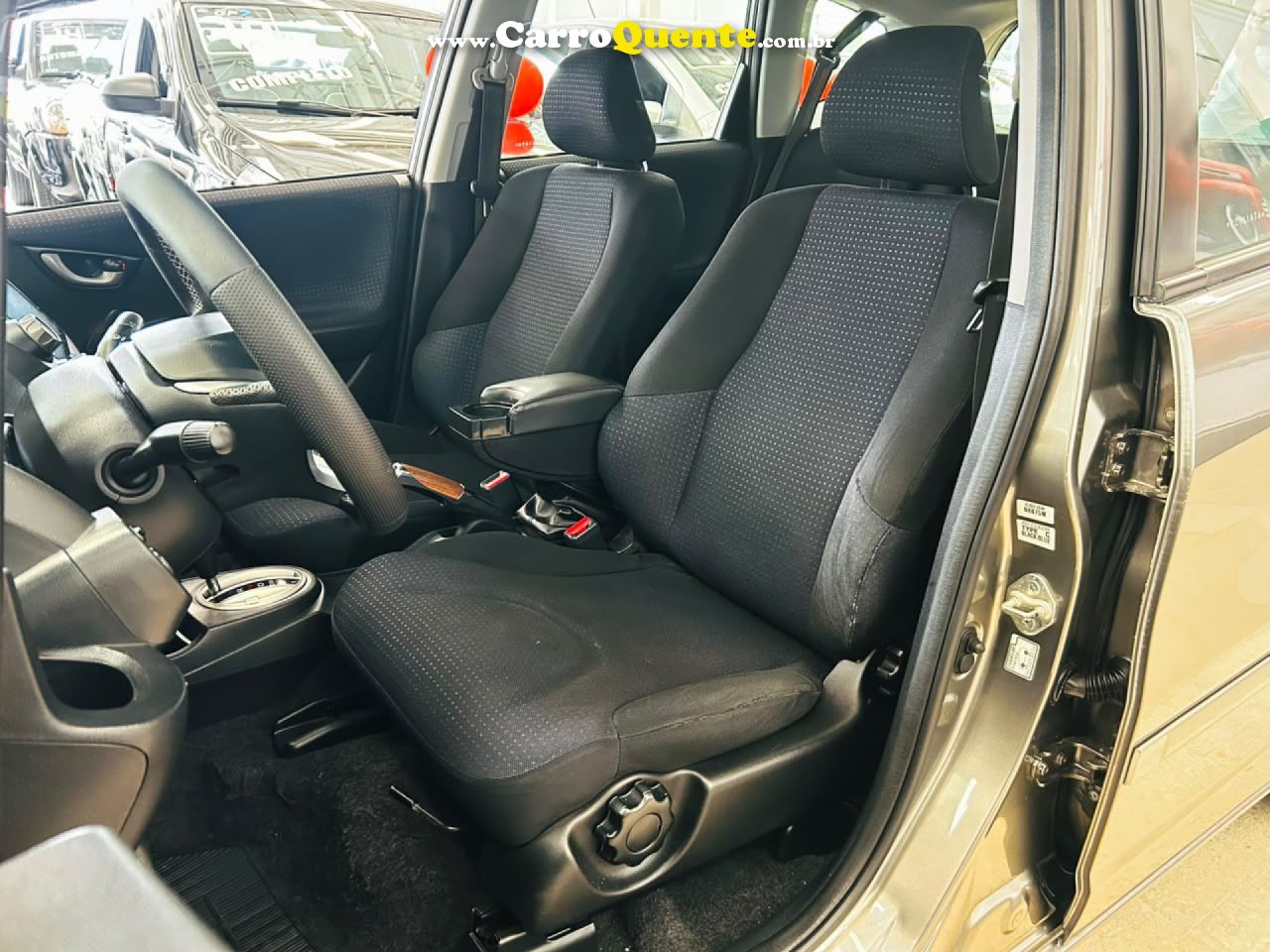 HONDA   FIT DX 1.4 FLEX 16V 5P AUT.   CINZA 2011 1.4 FLEX - Loja