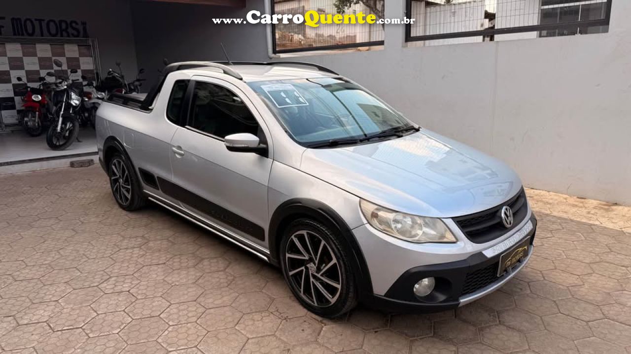 VOLKSWAGEN   SAVEIRO CROSS 1.6 MI TOTAL FLEX 8V CE   PRATA 2011 1.6 FLEX - Loja