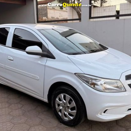 CHEVROLET   ONIX HATCH LS 1.0 8V FLEXPOWER 5P MEC.   BRANCO 2015 1.0 FLEX