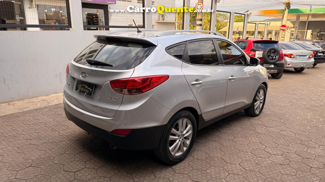 HYUNDAI   IX35 GLS 2.0 16V 2WD FLEX AUT.   PRATA 2012 2.0 FLEX - Loja