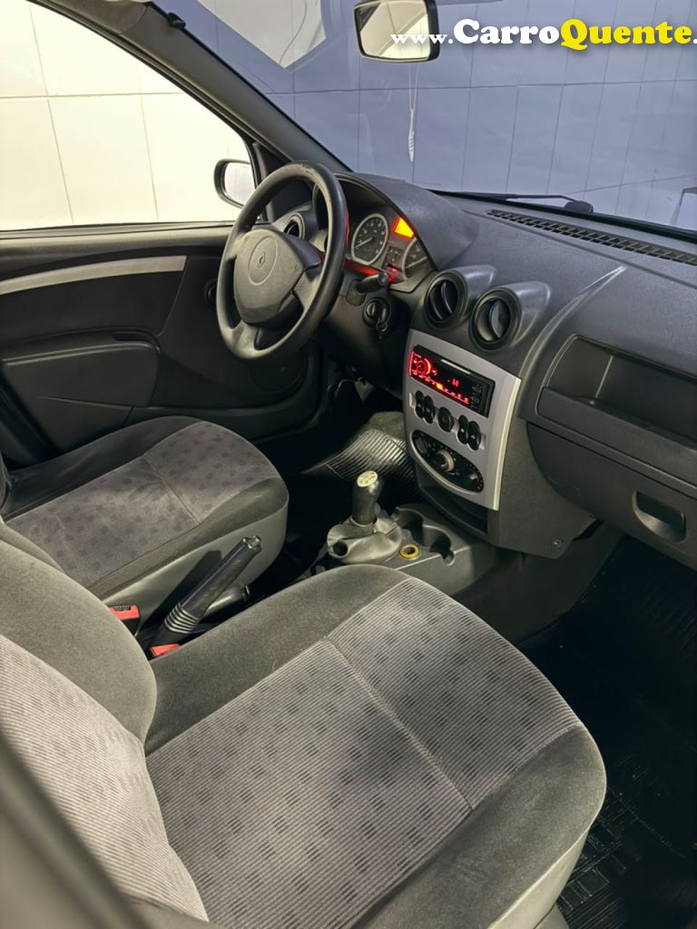 RENAULT   LOGAN PRIVILÈGE HI-FLEX 1.6 8V 4P   CINZA 2008 1.6 GASOLINA - Loja
