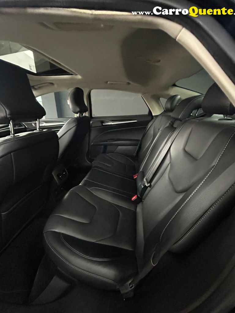 FORD   FUSION TITANIUM 2.0 GTDI ECO. AWD AUT.   PRETO 2017 2.0 GASOLINA - Loja
