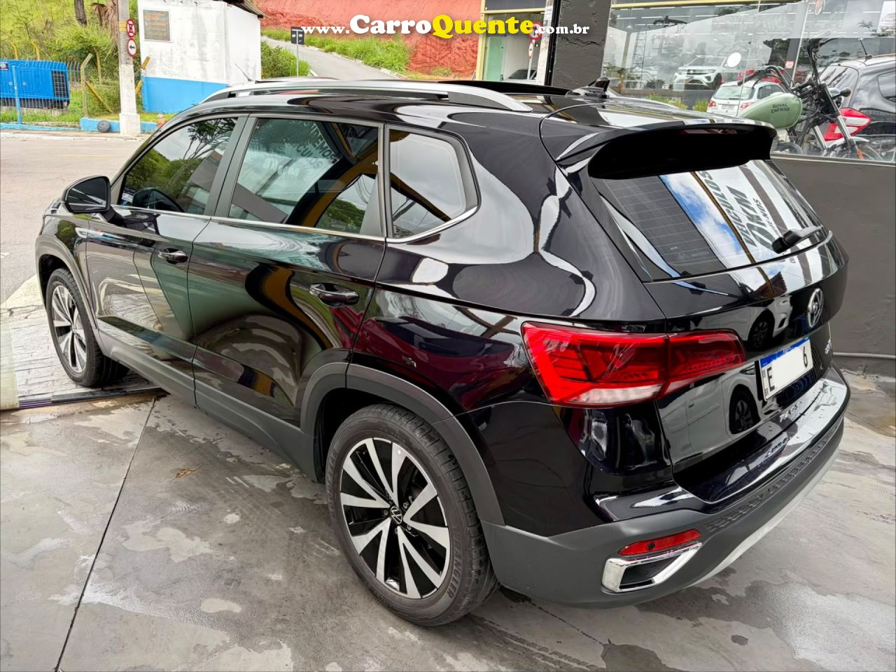 VOLKSWAGEN   TAOS HIGHLINE 1.4 250 TSI FLEX AUT.   PRETO 2022 1.4 FLEX - Loja