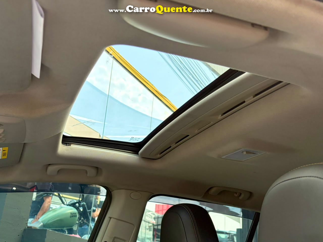 CHEVROLET   TRACKER LTZ 1.4 TURBO 16V FLEX 4X2 AUT.   CINZA 2017 1.4 FLEX - Loja
