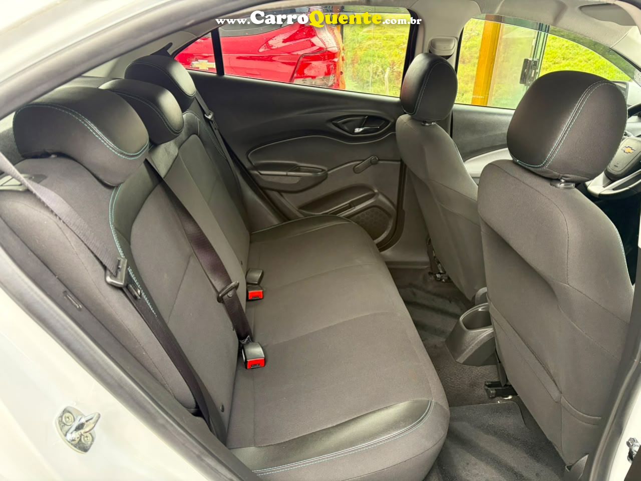 CHEVROLET   ONIX HATCH LT 1.0 8V FLEXPOWER 5P MEC.   BRANCO 2019 1.0 FLEX - Loja
