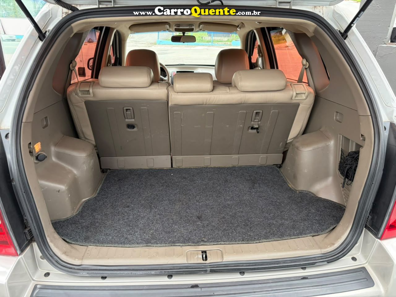 HYUNDAI   TUCSON 2.0 16V AUT.   PRATA 2010 2.0 GASOLINA - Loja