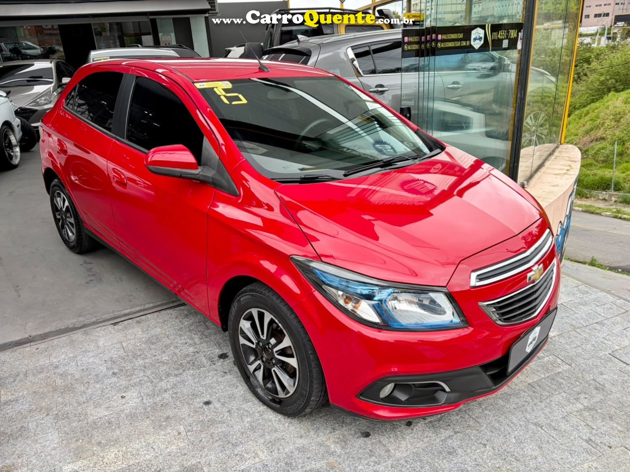 CHEVROLET   ONIX HATCH LTZ 1.4 8V FLEXPOWER 5P MEC.   VERMELHO 2015 1.4 FLEX - Loja