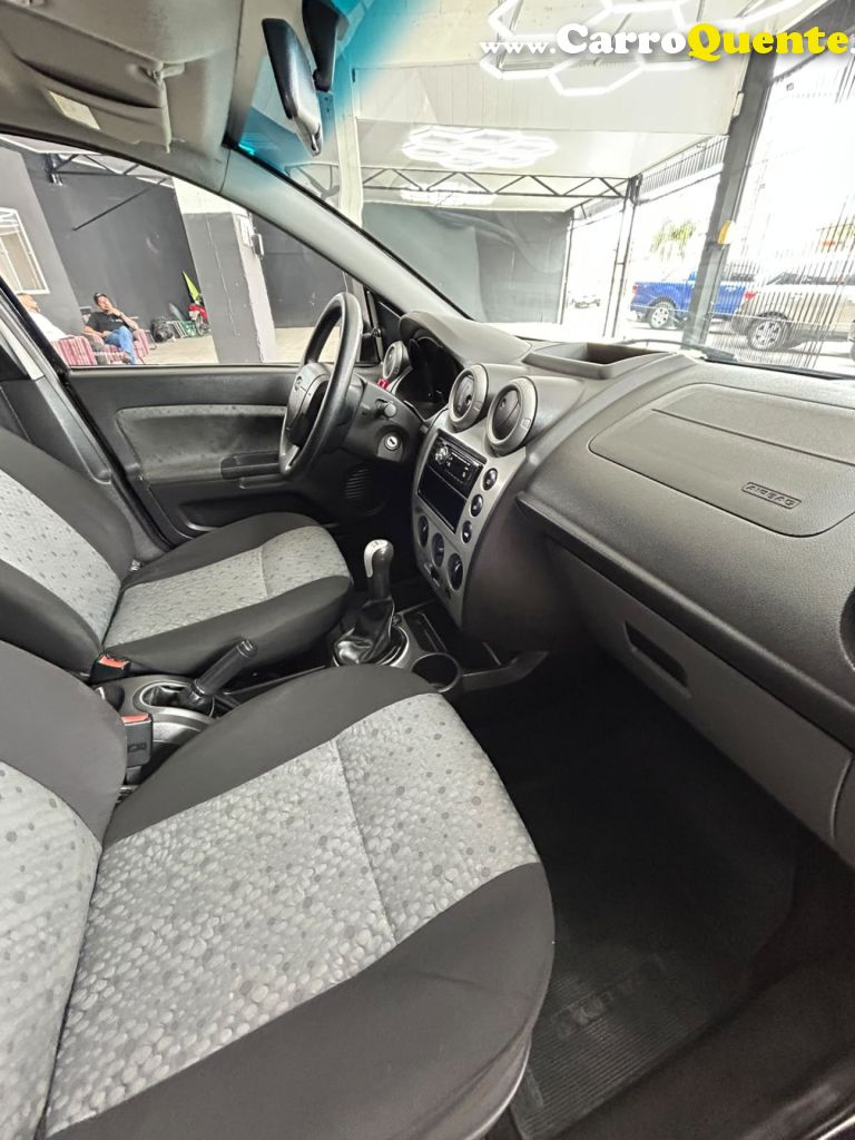 FORD   FIESTA 1.6 8V FLEXCLASS 1.6 8V FLEX 5P   PRETO 2013 1.6 FLEX - Loja