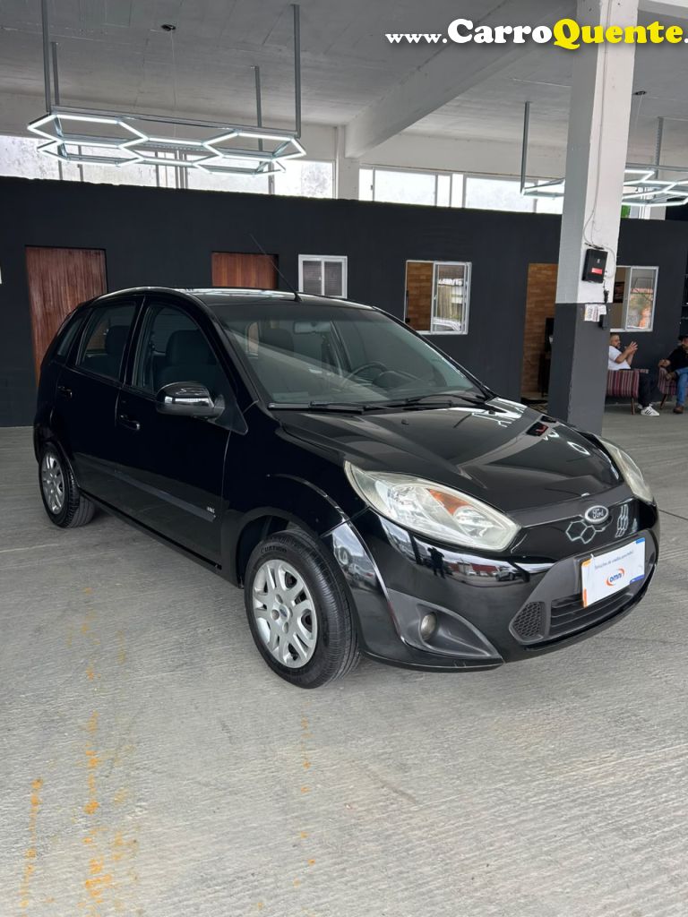 FORD   FIESTA 1.6 8V FLEXCLASS 1.6 8V FLEX 5P   PRETO 2013 1.6 FLEX - Loja