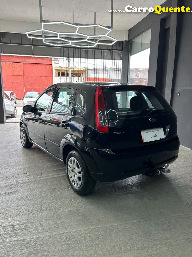 FORD   FIESTA 1.6 8V FLEXCLASS 1.6 8V FLEX 5P   PRETO 2013 1.6 FLEX - Loja