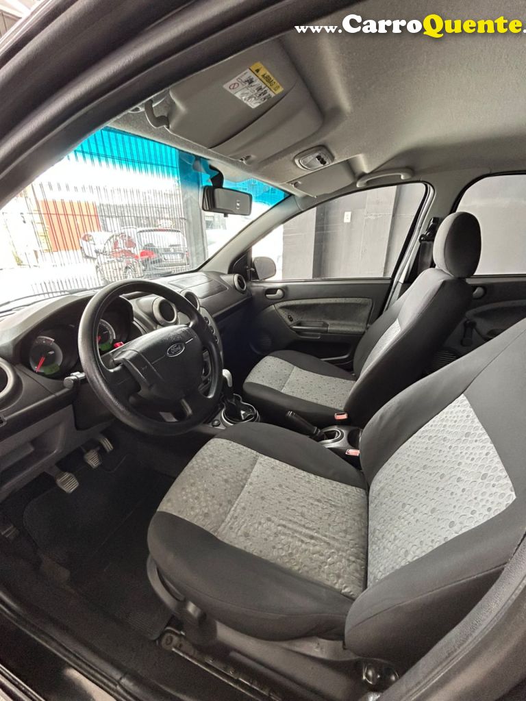FORD   FIESTA 1.6 8V FLEXCLASS 1.6 8V FLEX 5P   PRETO 2013 1.6 FLEX - Loja