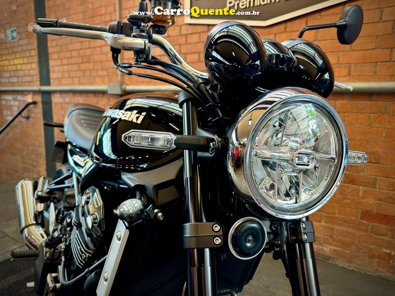 KAWASAKI Z900RS 2020 - Loja