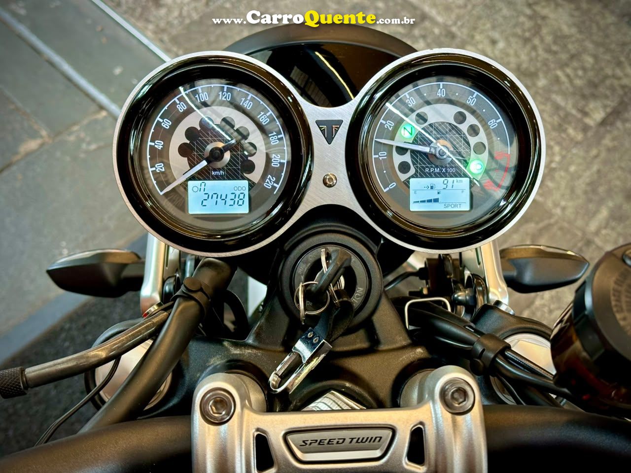 TRIUMPH SPEED TWIN 2019 - Loja