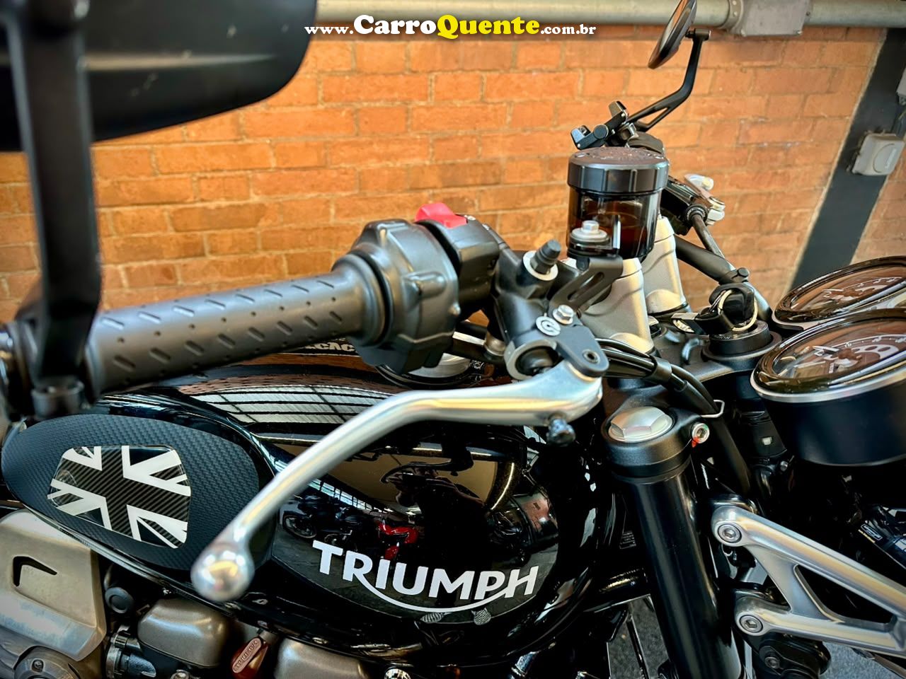 TRIUMPH SPEED TWIN 2019 - Loja