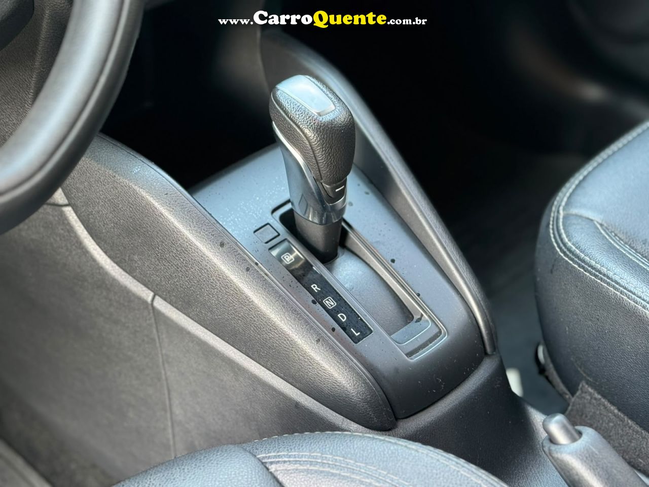 NISSAN KICKS 1.6 16V SENSE 2024 - Loja