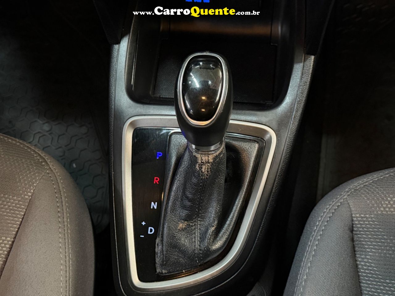 HYUNDAI HB20S 1.6 PREMIUM 16V 2017 - Loja