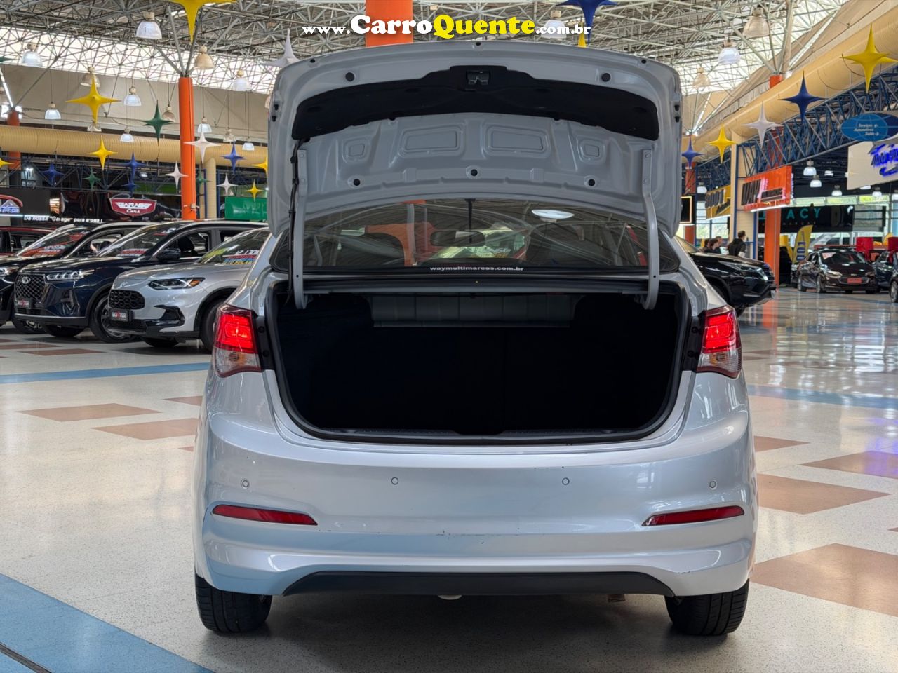 HYUNDAI HB20S 1.6 PREMIUM 16V 2017 - Loja
