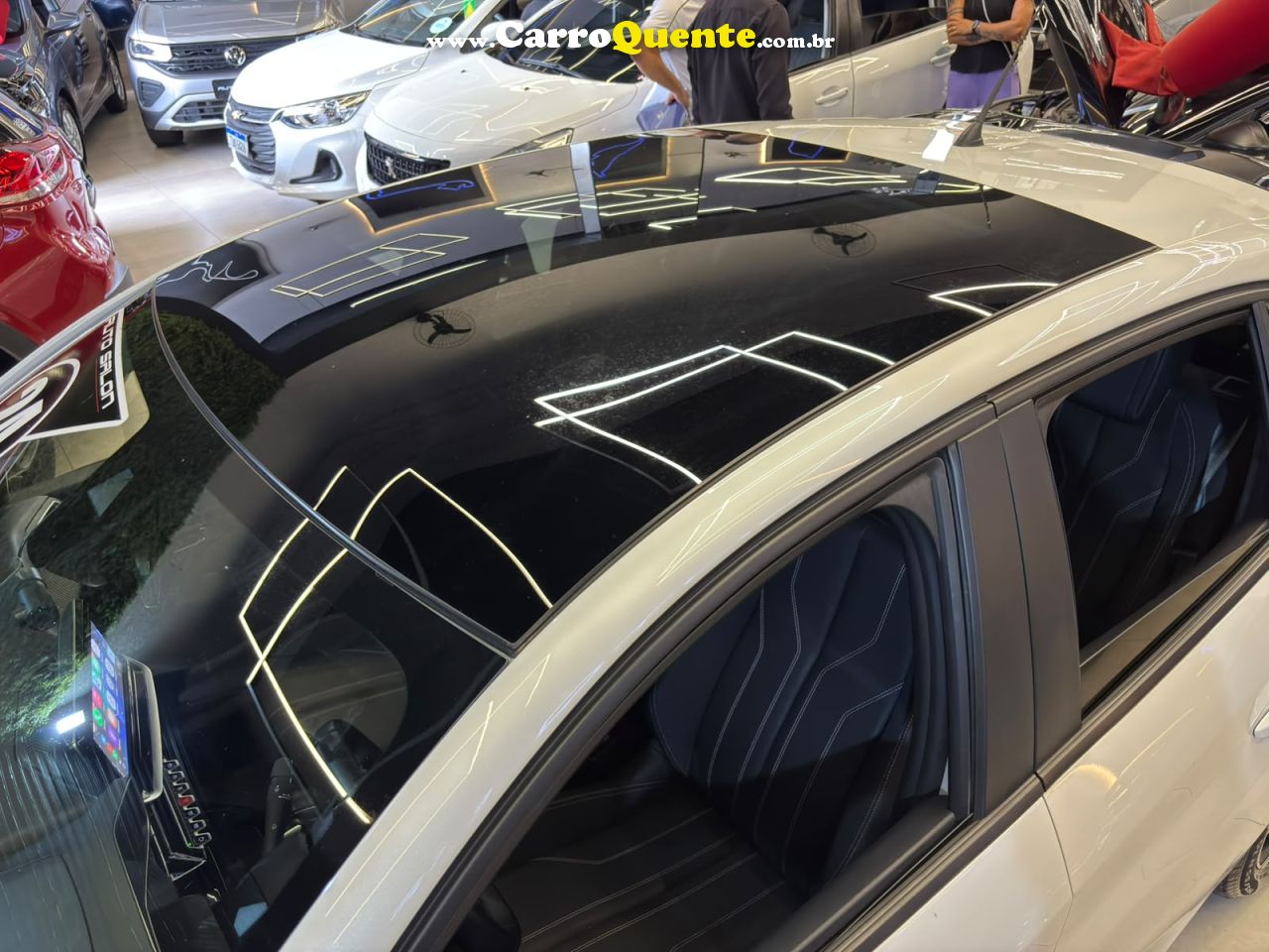 PEUGEOT 208 1.0 TURBO 200 GRIFFE 2024 - Loja