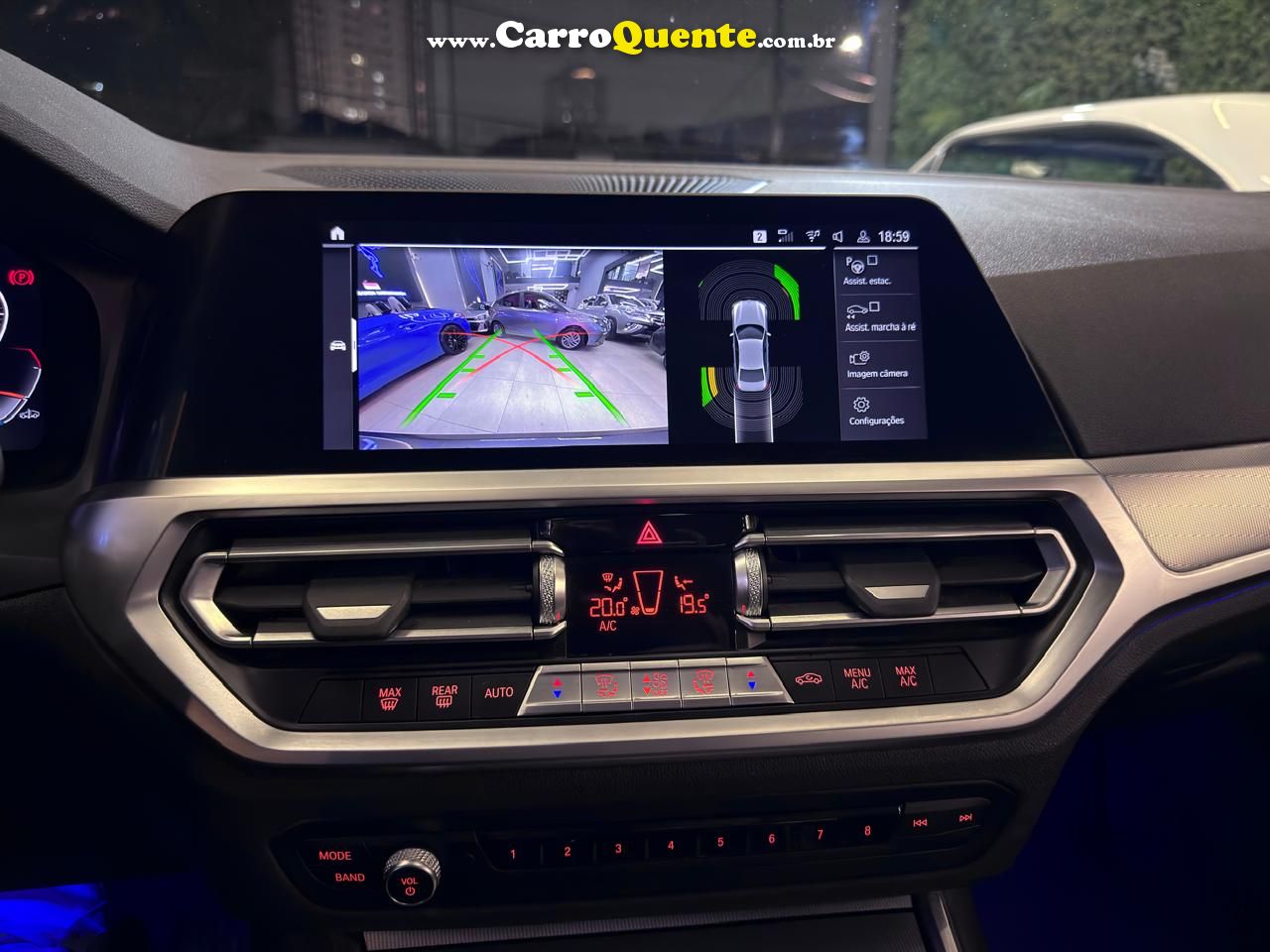 BMW 320i 2.0 16V TURBO GP 2022 - Loja