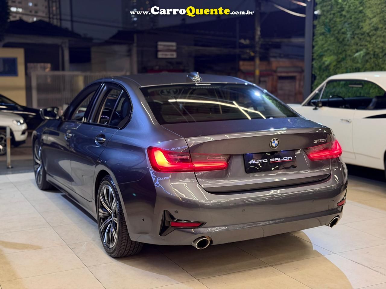 BMW 320i 2.0 16V TURBO GP 2022 - Loja
