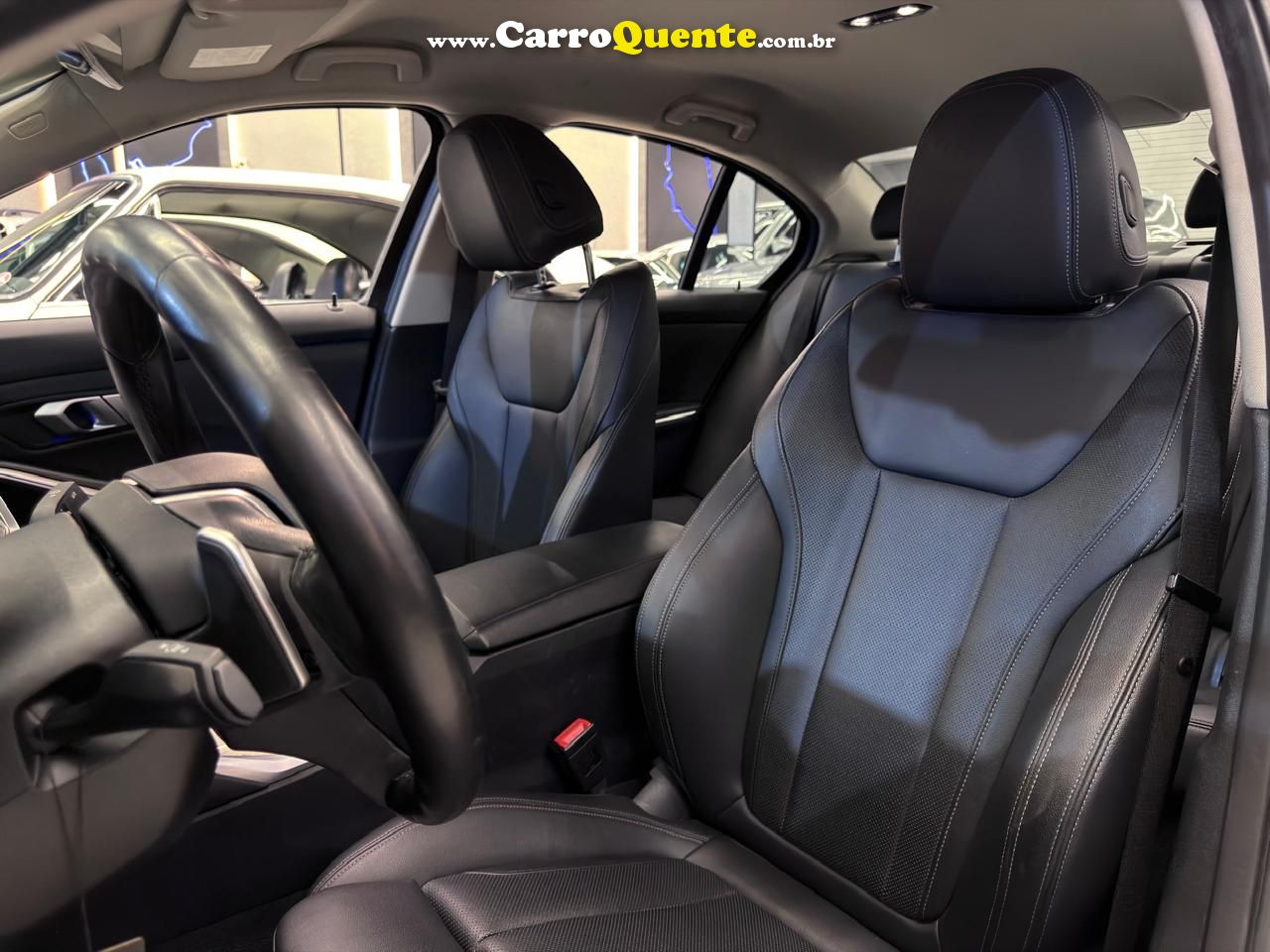 BMW 320i 2.0 16V TURBO GP 2022 - Loja