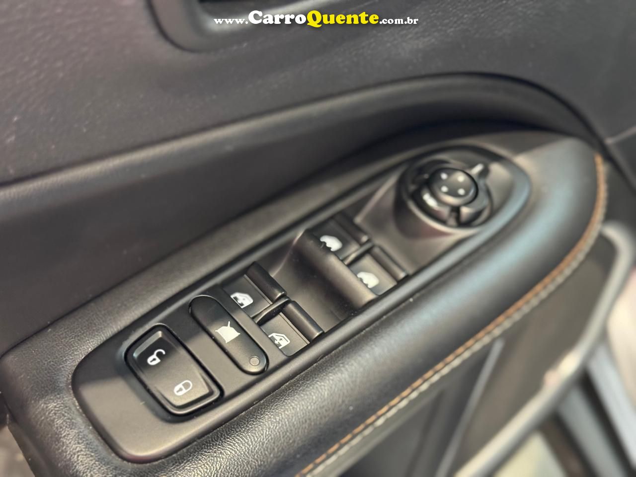 JEEP COMPASS 2.0 16V LONGITUDE 2020 - Loja