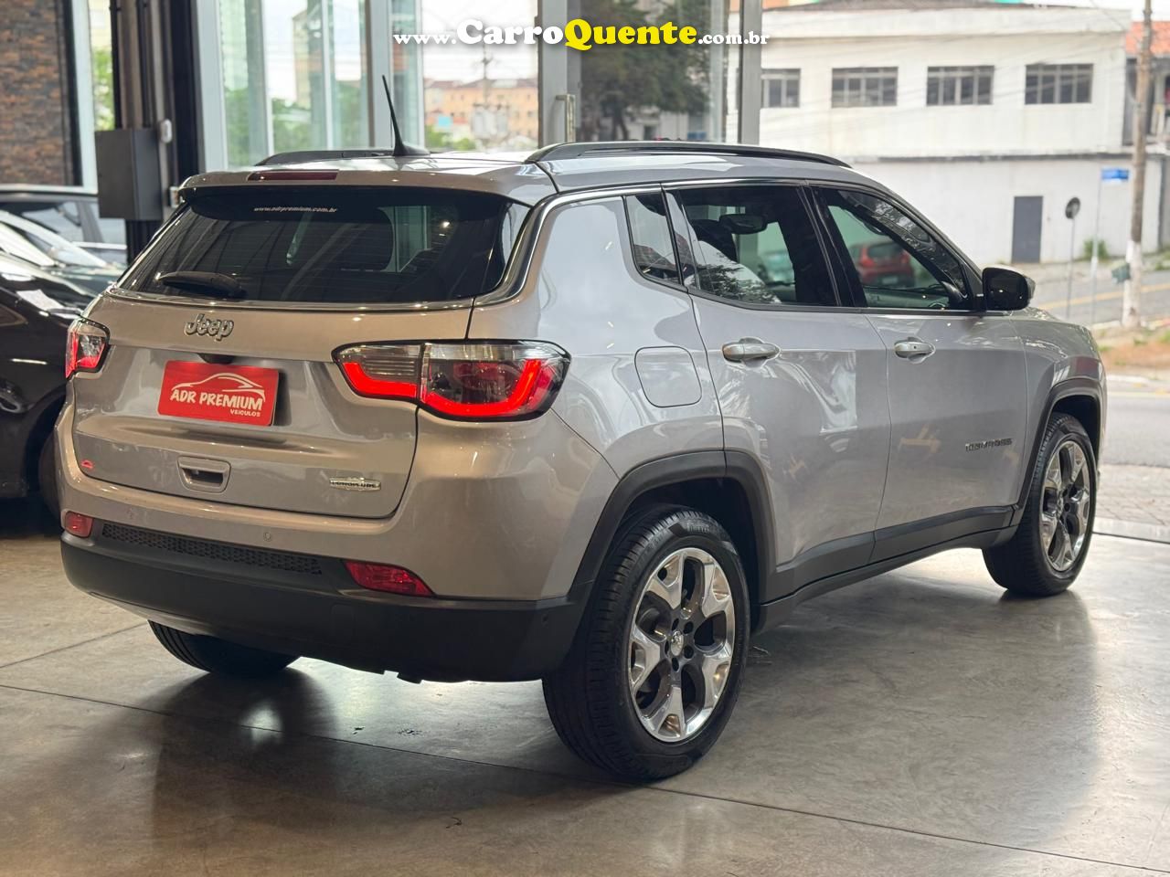 JEEP COMPASS 2.0 16V LONGITUDE 2020 - Loja