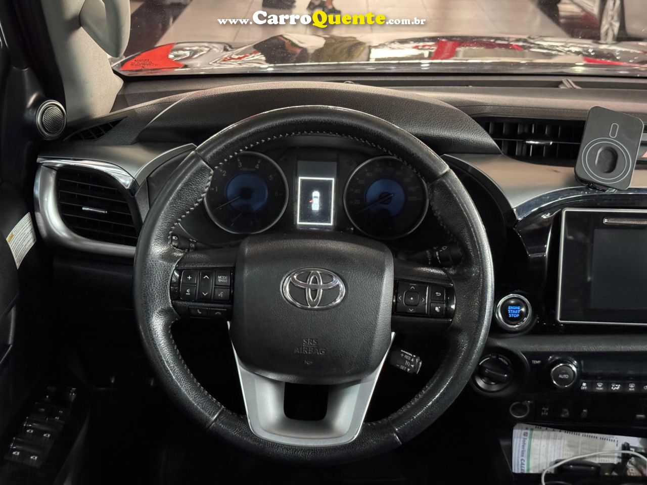TOYOTA HILUX 2.8 SRX 4X4 CD 16V 2016 - Loja