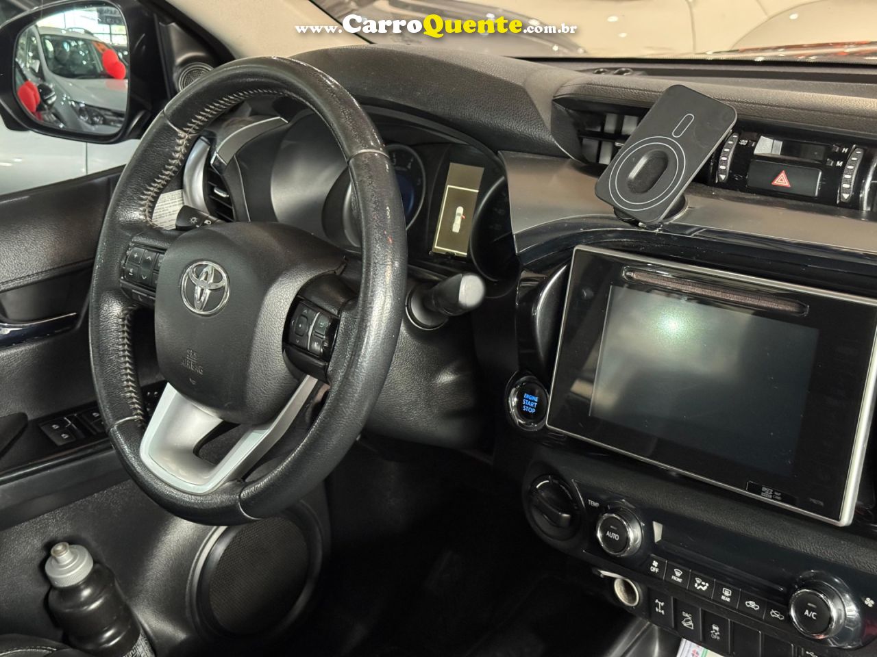 TOYOTA HILUX 2.8 SRX 4X4 CD 16V 2016 - Loja