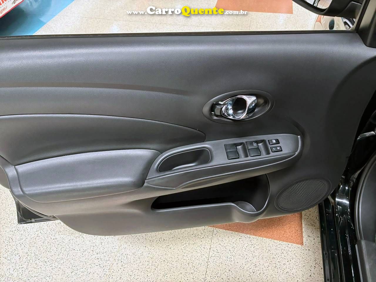 VERSA 2020 SL AUTOMÁTICO + MULTIMÍDIA E COURO 2020 - Loja