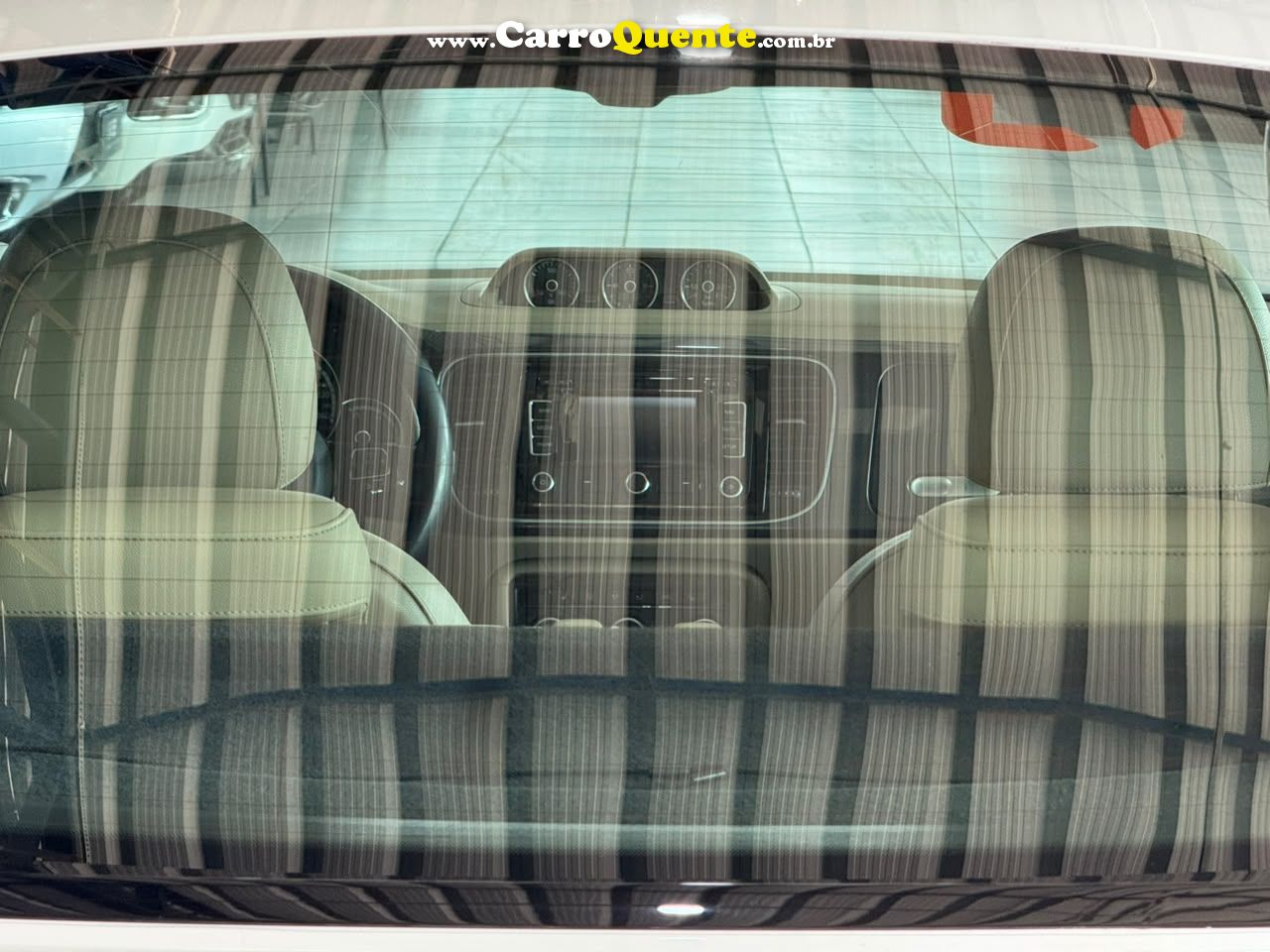 VOLKSWAGEN FUSCA 2.0 TSI SPORT 16V 2013 - Loja