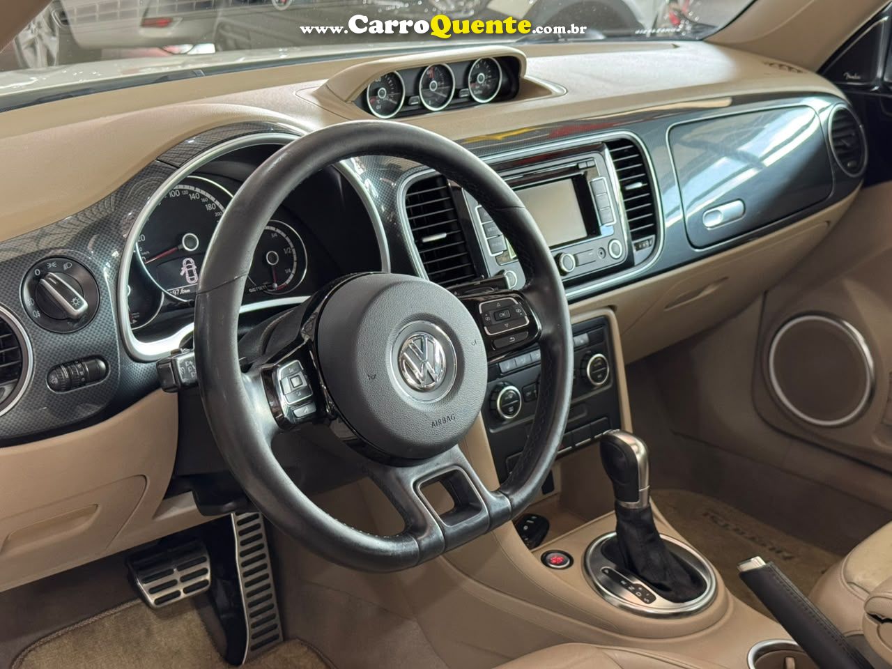 VOLKSWAGEN FUSCA 2.0 TSI SPORT 16V 2013 - Loja