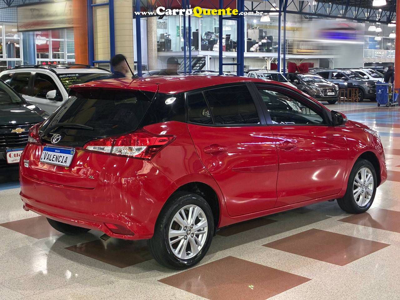 YARIS 2019 XL PLUS AUTOMÁTICO + MULTIMÍDIA 2019 - Loja
