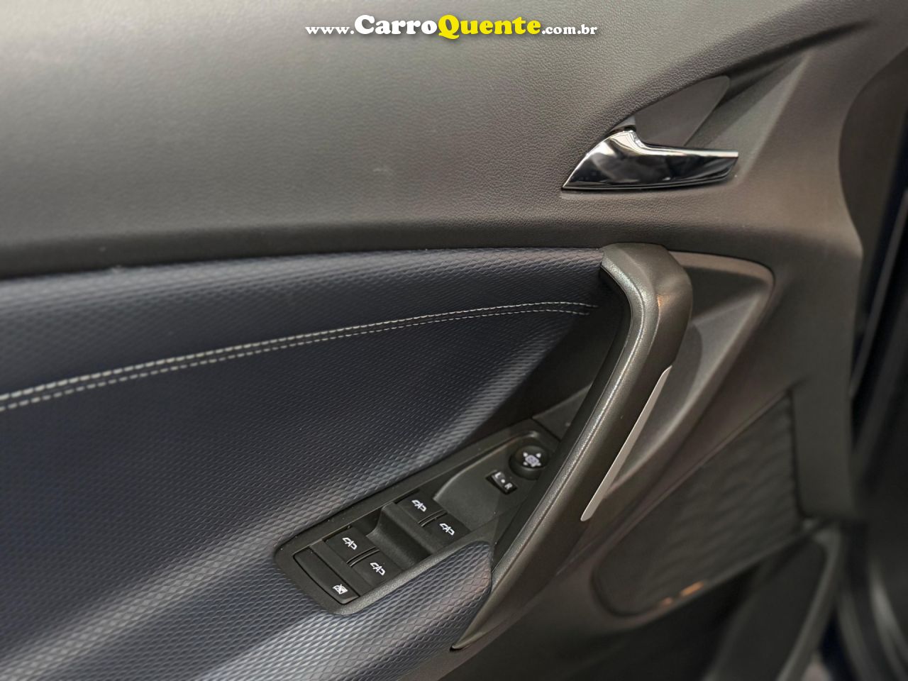 CHEVROLET TRACKER 1.2 TURBO PREMIER 2024 - Loja
