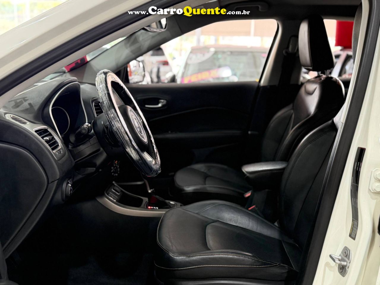 JEEP COMPASS 2.0 16V LONGITUDE 2020 - Loja