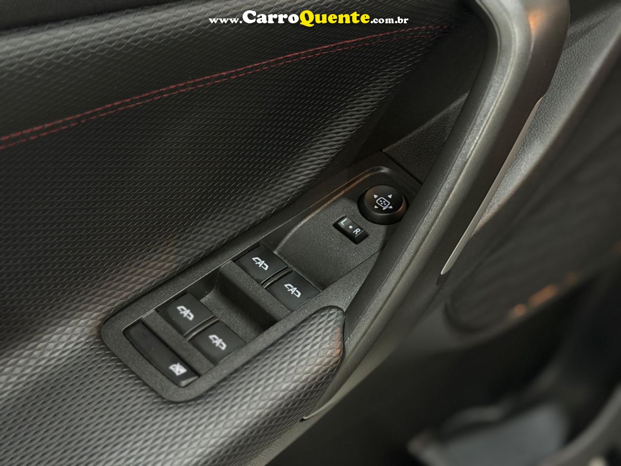 CHEVROLET TRACKER 1.2 TURBO RS 2025 - Loja