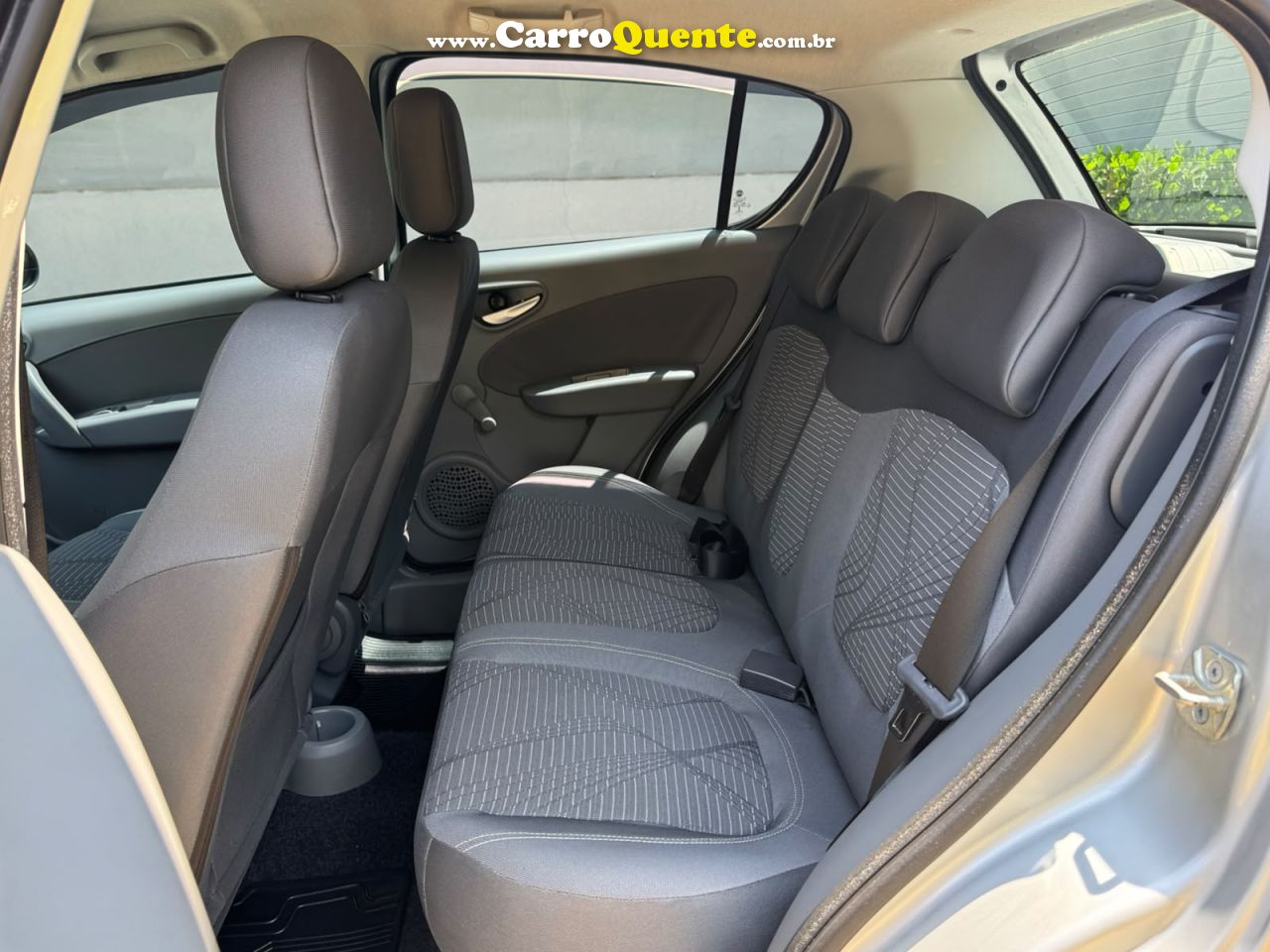FIAT PALIO 1.4 MPI ATTRACTIVE 8V 2016 - Loja