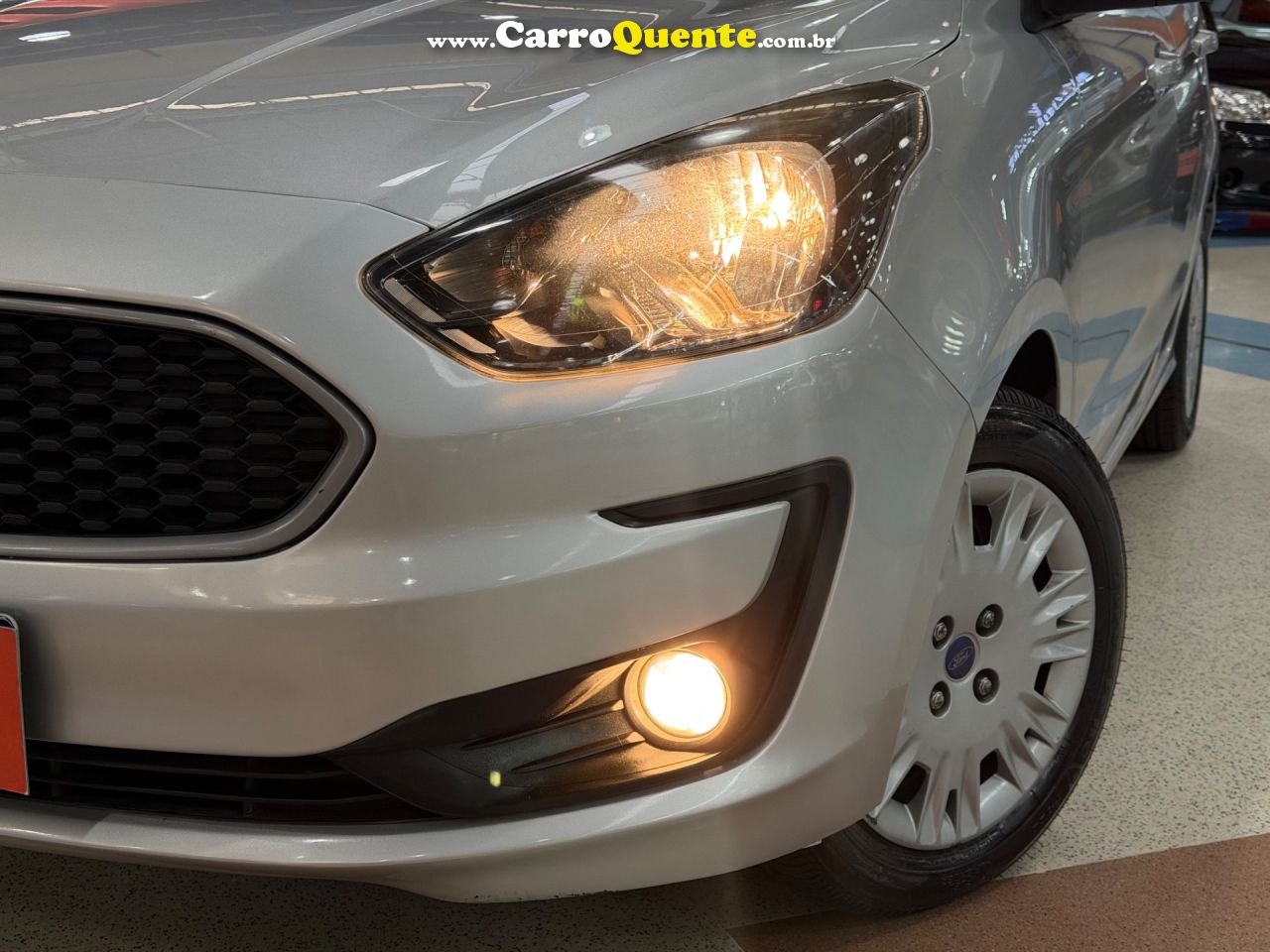 FORD KA 1.5 TI-VCT SE 2019 - Loja