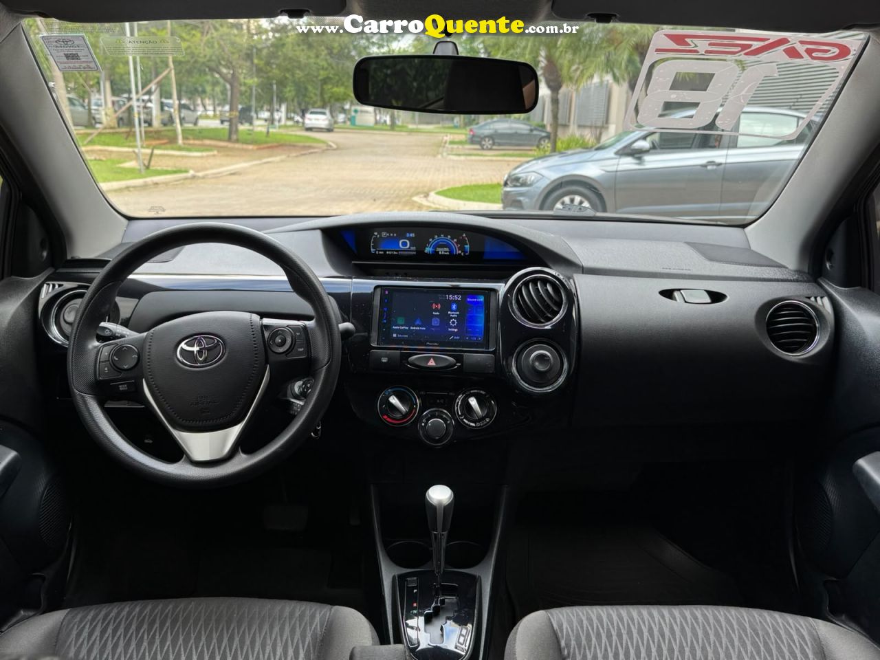 TOYOTA ETIOS 1.5 XS SEDAN 16V 2018 - Loja