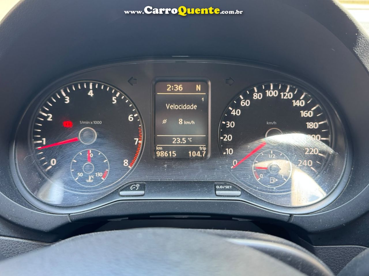 VOLKSWAGEN FOX 1.6 MI 8V 2013 - Loja