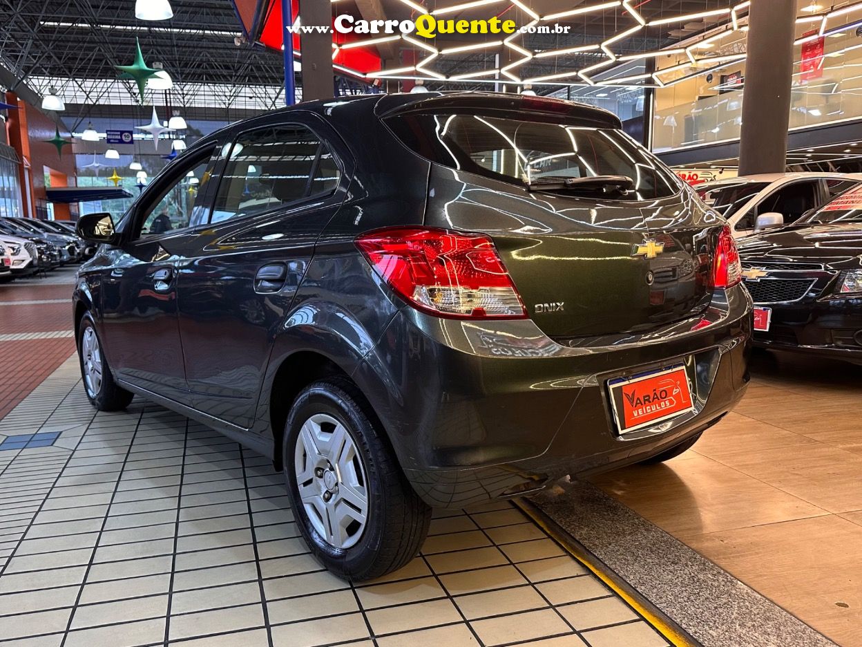 CHEVROLET ONIX 1.0 MPFI JOY 8V 2018 - Loja