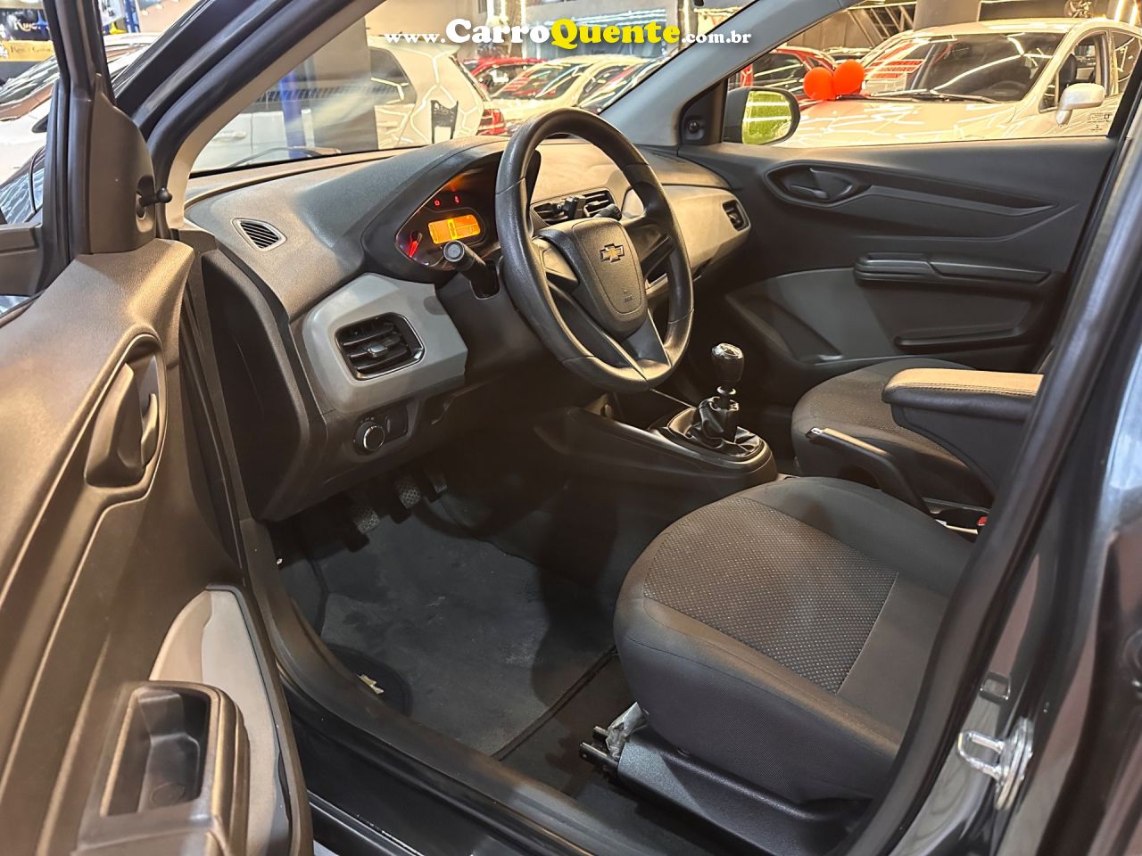 CHEVROLET ONIX 1.0 MPFI JOY 8V 2018 - Loja