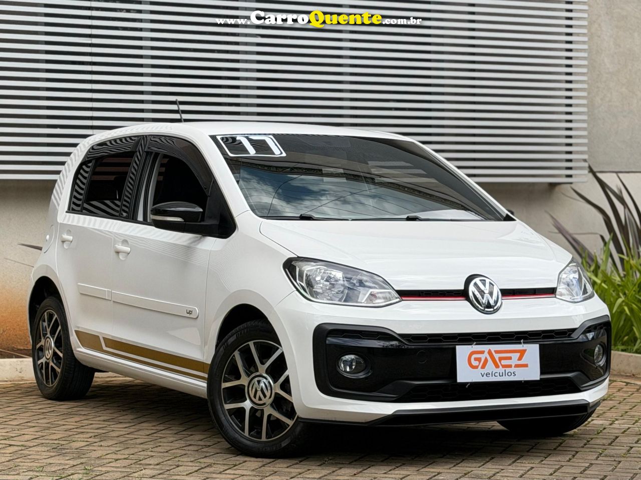VOLKSWAGEN UP 1.0 MPI MOVE UP 12V 2018 - Loja