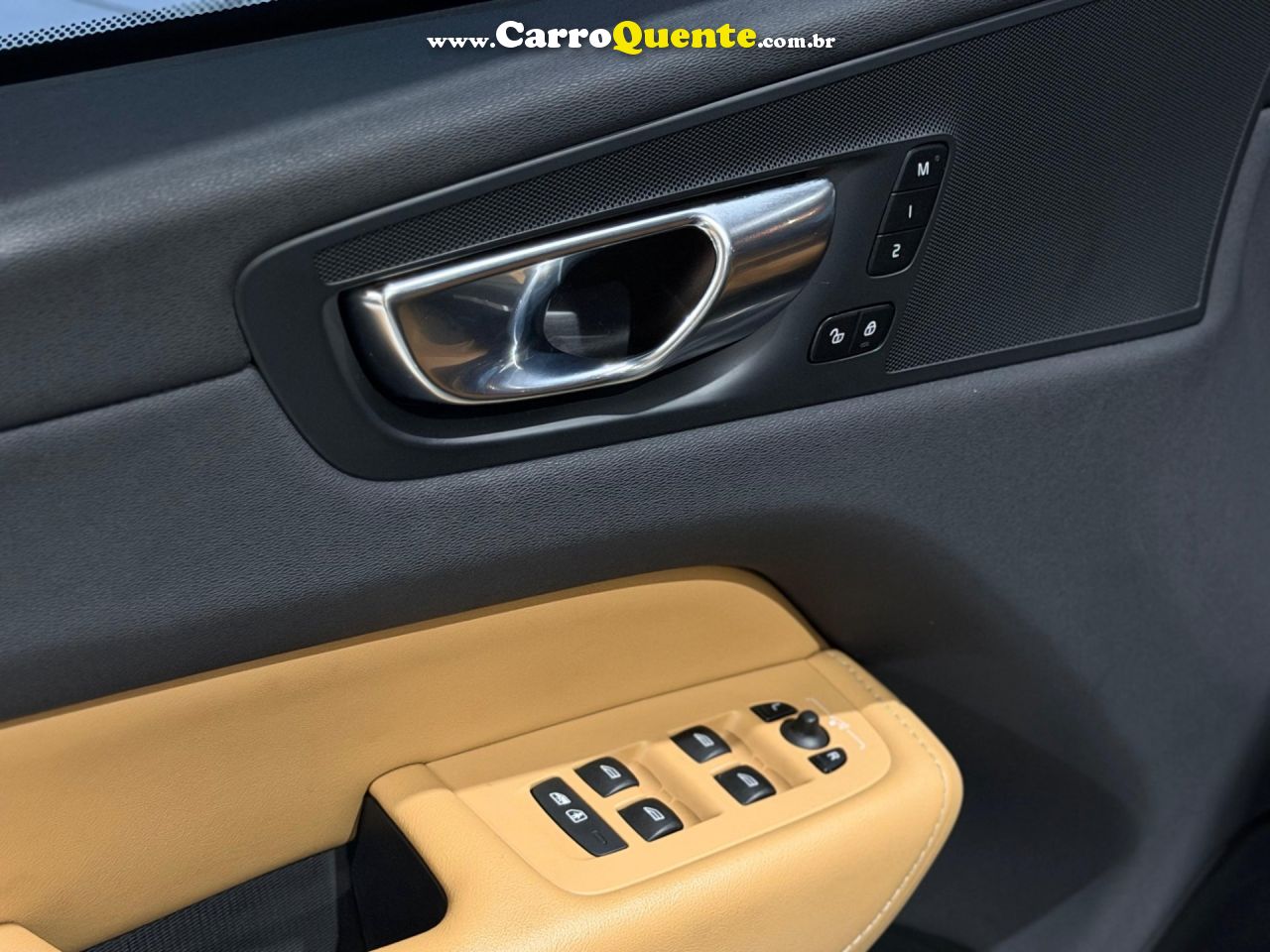 VOLVO XC60 2.0 T8 INSCRIPTION AWD 2021 - Loja