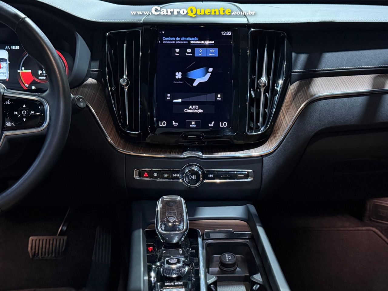 VOLVO XC60 2.0 T8 INSCRIPTION AWD 2021 - Loja