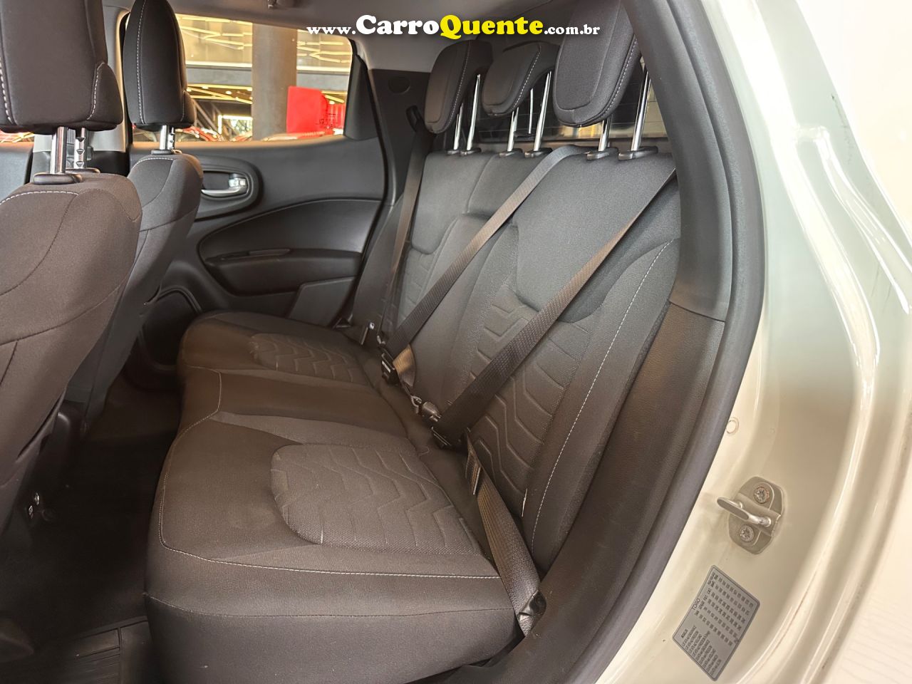 FIAT TORO 1.3 TURBO 270 FREEDOM 2024 - Loja