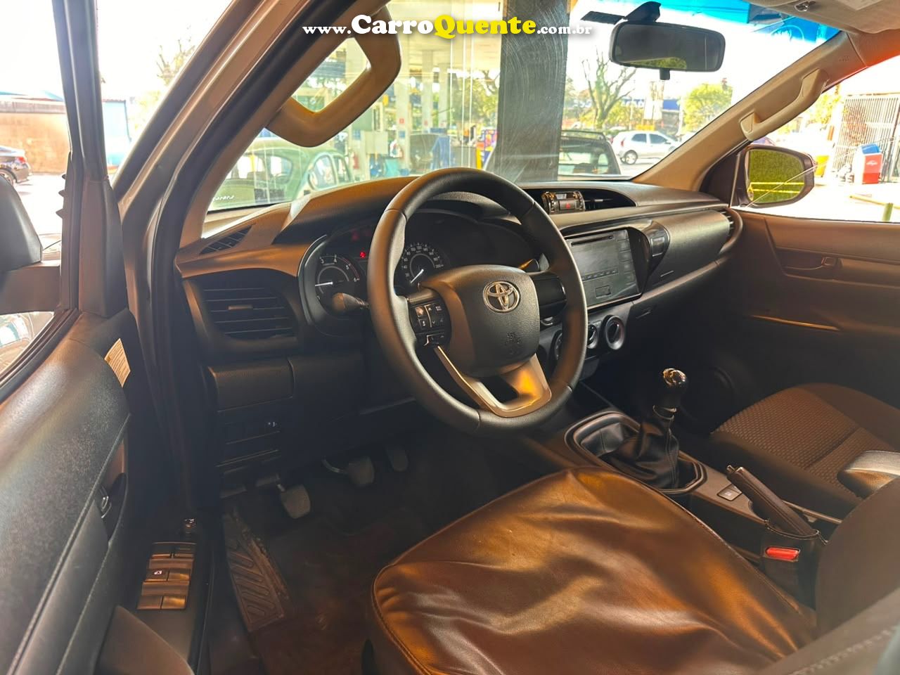 TOYOTA HILUX 2.8 D-4D TURBO CD POWER PACK 4X4 2020 - Loja