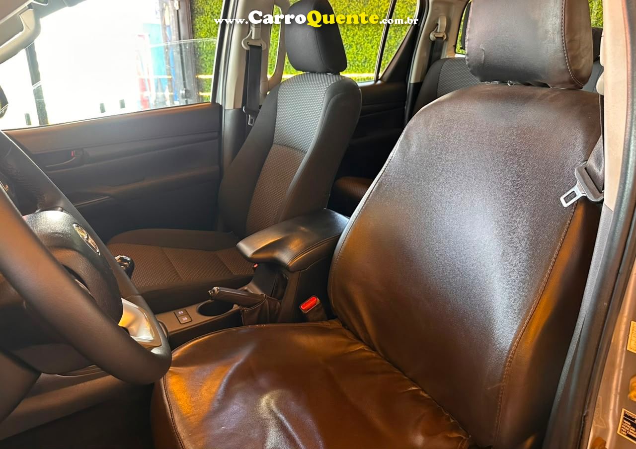 TOYOTA HILUX 2.8 D-4D TURBO CD POWER PACK 4X4 2020 - Loja