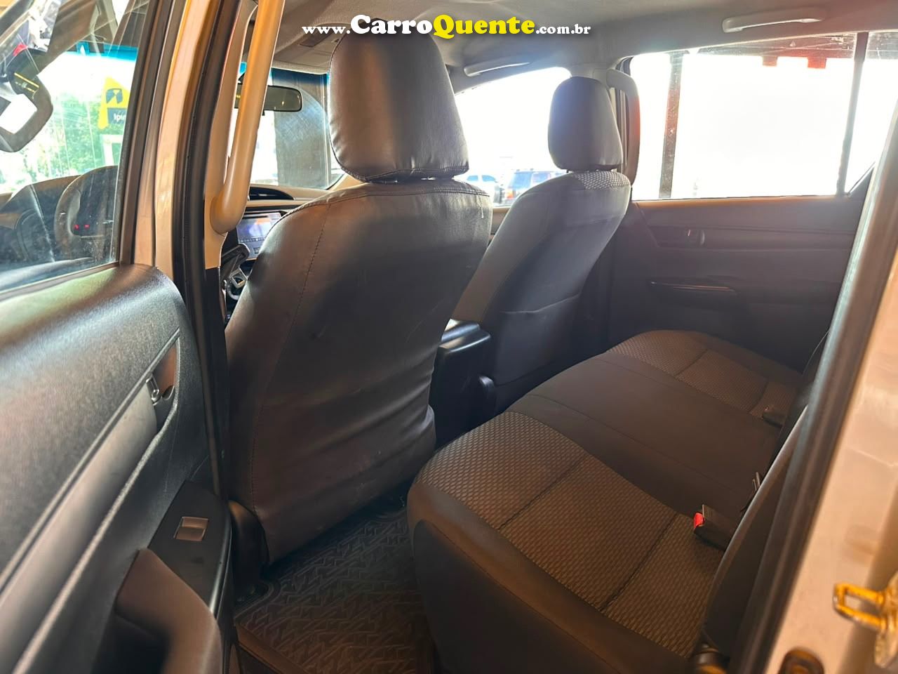 TOYOTA HILUX 2.8 D-4D TURBO CD POWER PACK 4X4 2020 - Loja
