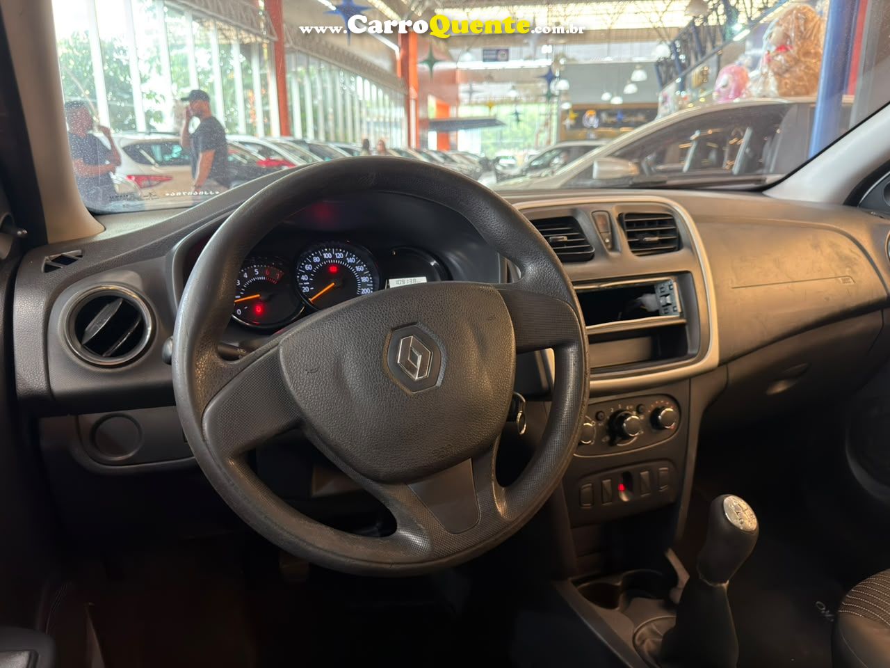 RENAULT SANDERO 1.0 12V SCE AUTHENTIQUE 2018 - Loja